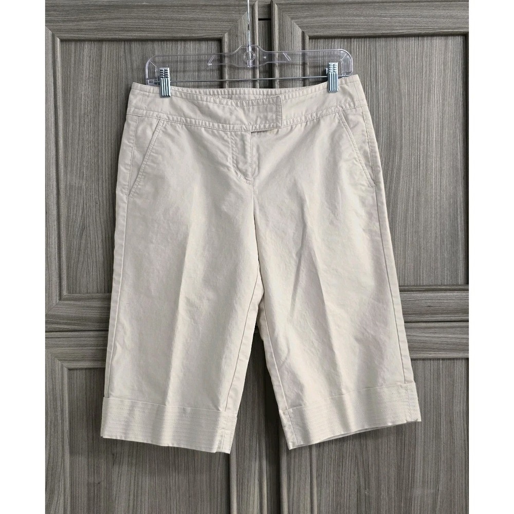 Ann Taylor Beige Chino Knee Shorts Size 6